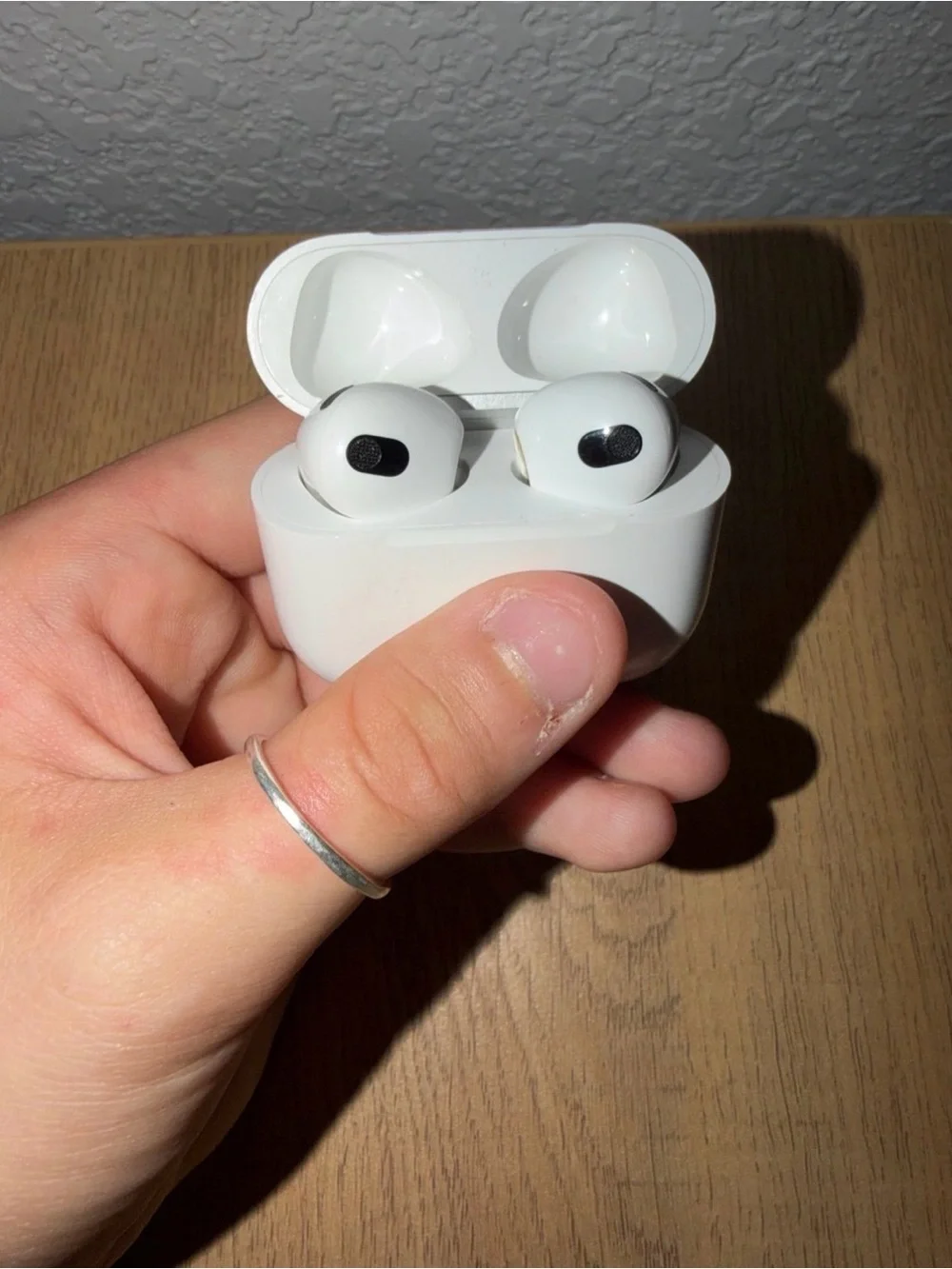 AirPods 3